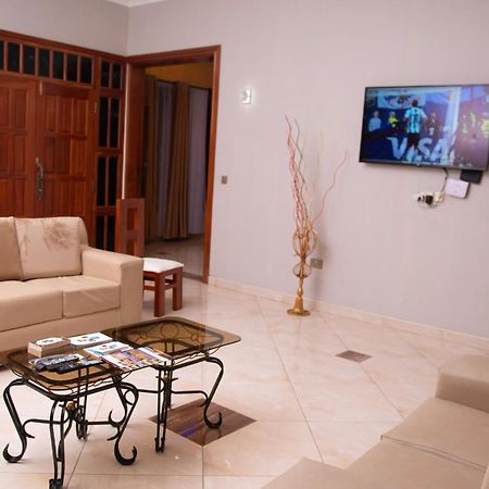 Arusha Royal Bed & Breakfast Luaran gambar