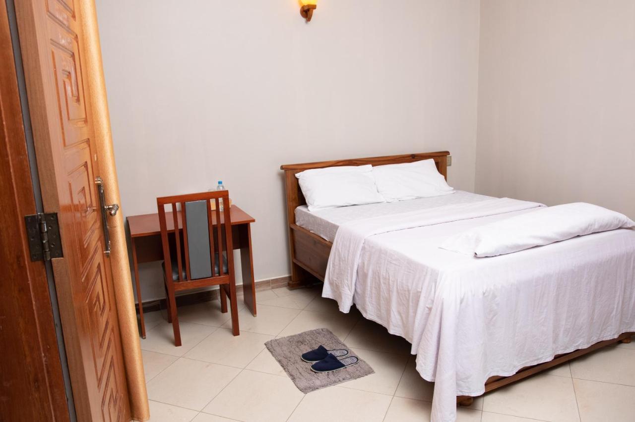 Arusha Royal Bed & Breakfast Luaran gambar
